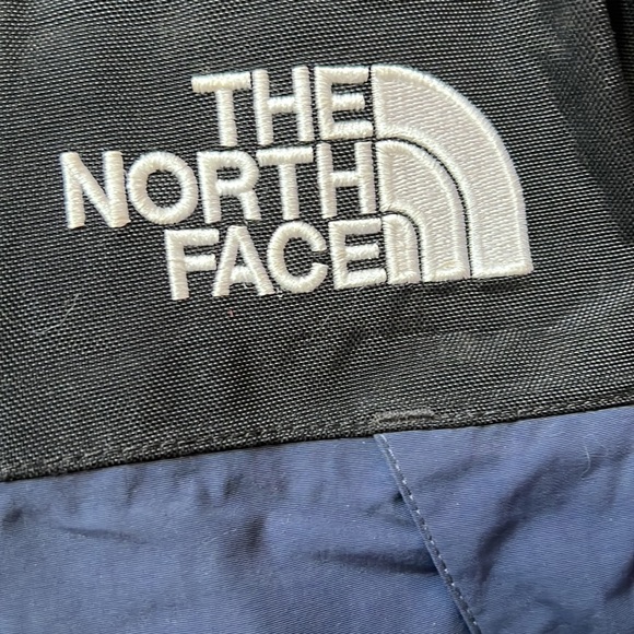 Used North Face Men’s Large Hyvent - Picture 8 of 16